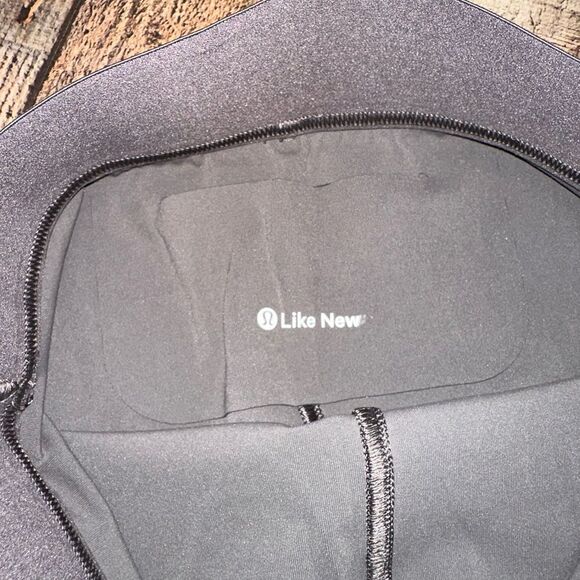 Lululemon Ride & Reflect Tight 28" *lululemon X SoulCycle
Metal Grey - Picture 8 of 15